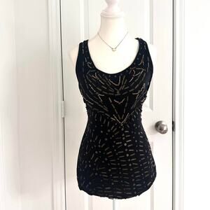 Day trip Vintage Detailed Charmed Black Body Fitting Size Large Tank New Tags